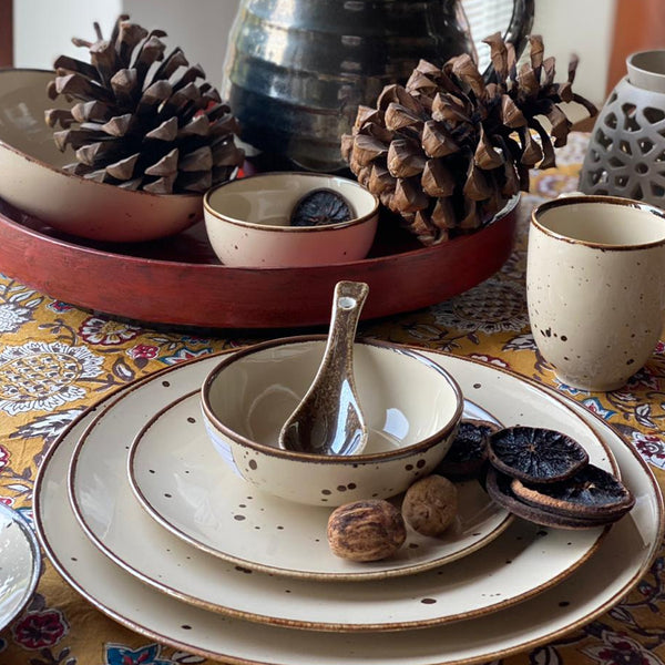 SAHARA SAND - 18 PC. DINNER SET